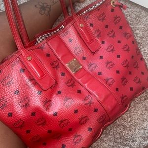 Red mcm Liz tote (medium)